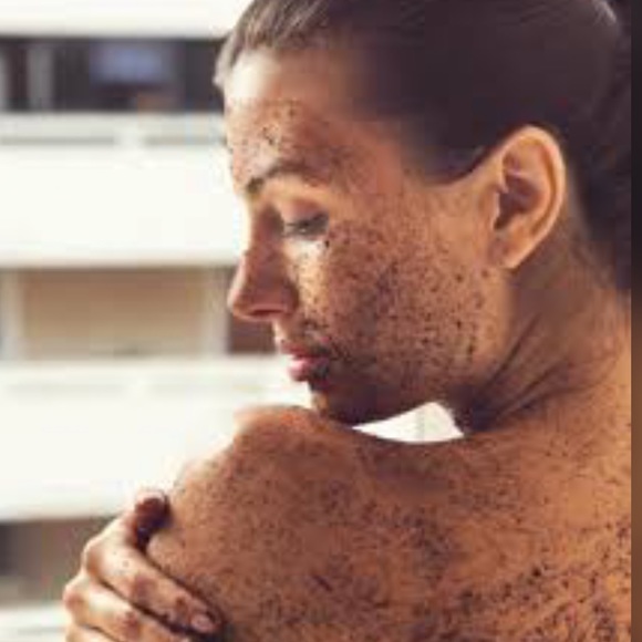 Body Blendz Coffee Scrub - Picture 4 of 6